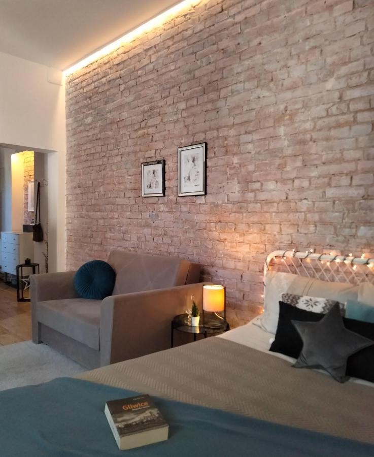 Apartament Za Murami Gliwice Buitenkant foto